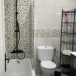 Centro De Con Acceso Domotizado Y Buenos Acabados * Gijón